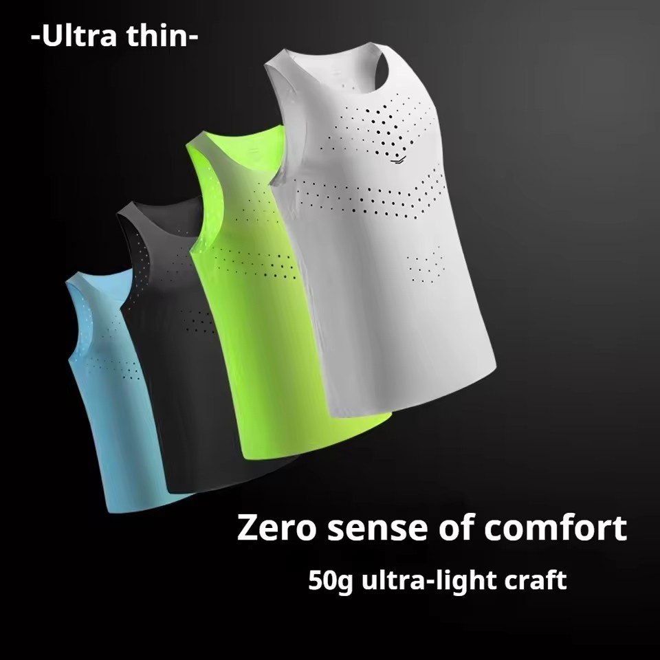 Mens Lightweight Running Vests - Sleeveless Undershirt recension och pris